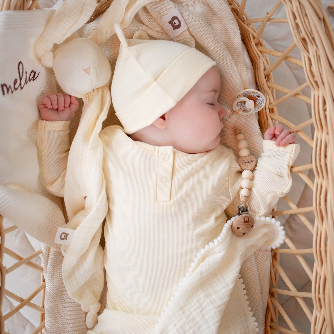 What to Pack in Your Hospital Bag for Baby: The First Things They Touch