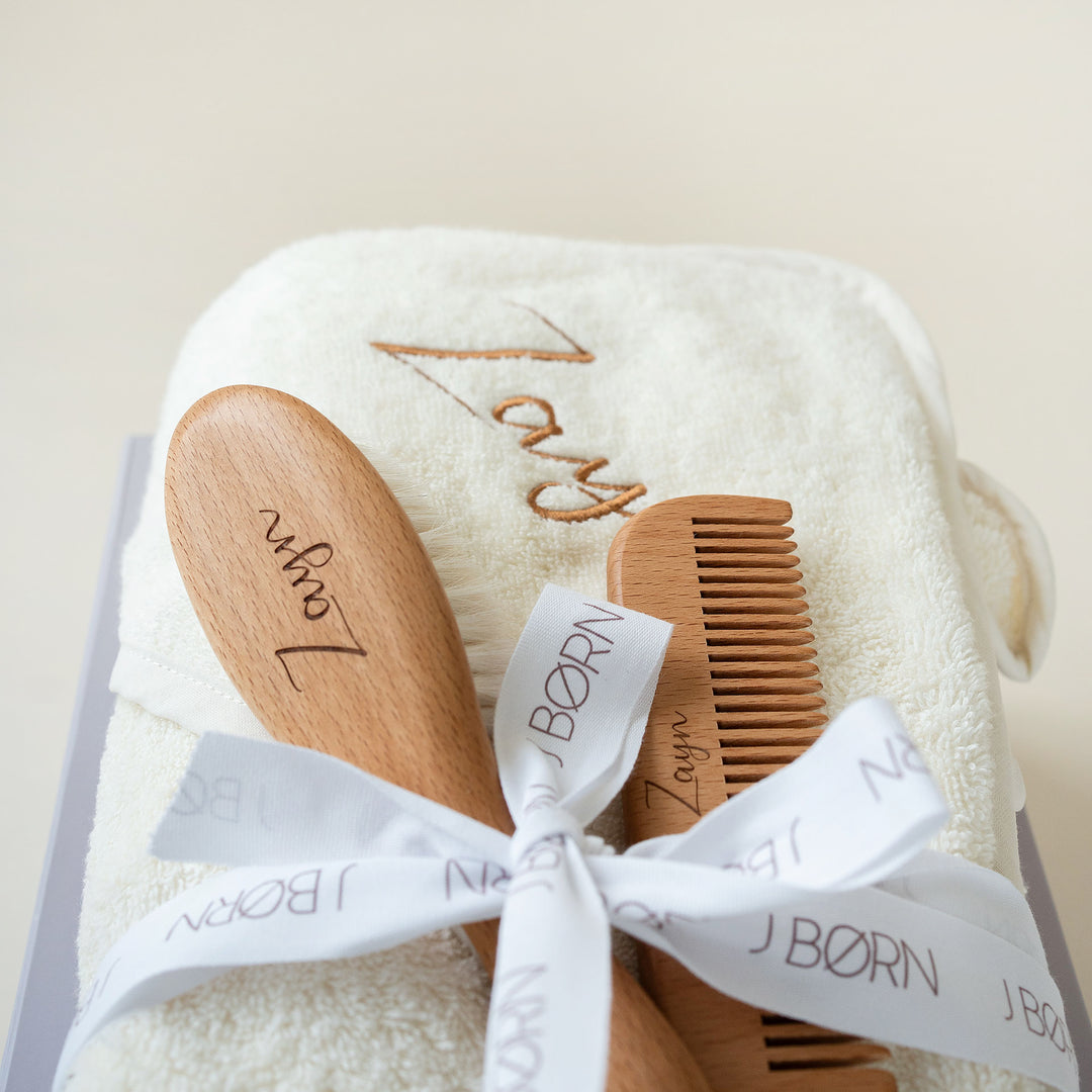 JBØRN Natural Beechwood Hairbrush & Comb Set | Personalised - Personalisable Baby Products Sold and Personalised by JustBørn