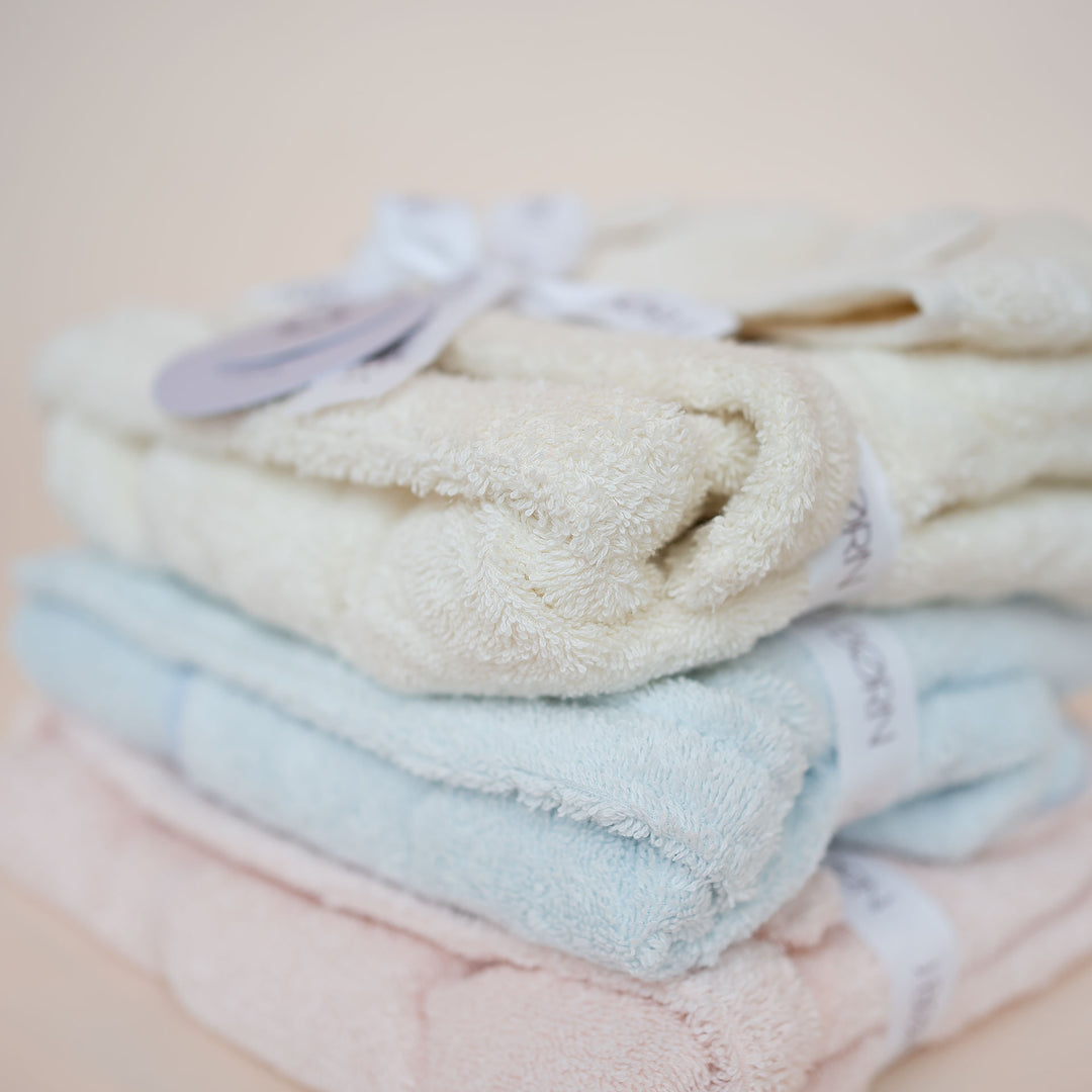 JBØRN Organic Cotton Baby Hooded Bathrobe - Personalisable Baby Products Sold and Personalised by JustBørn
