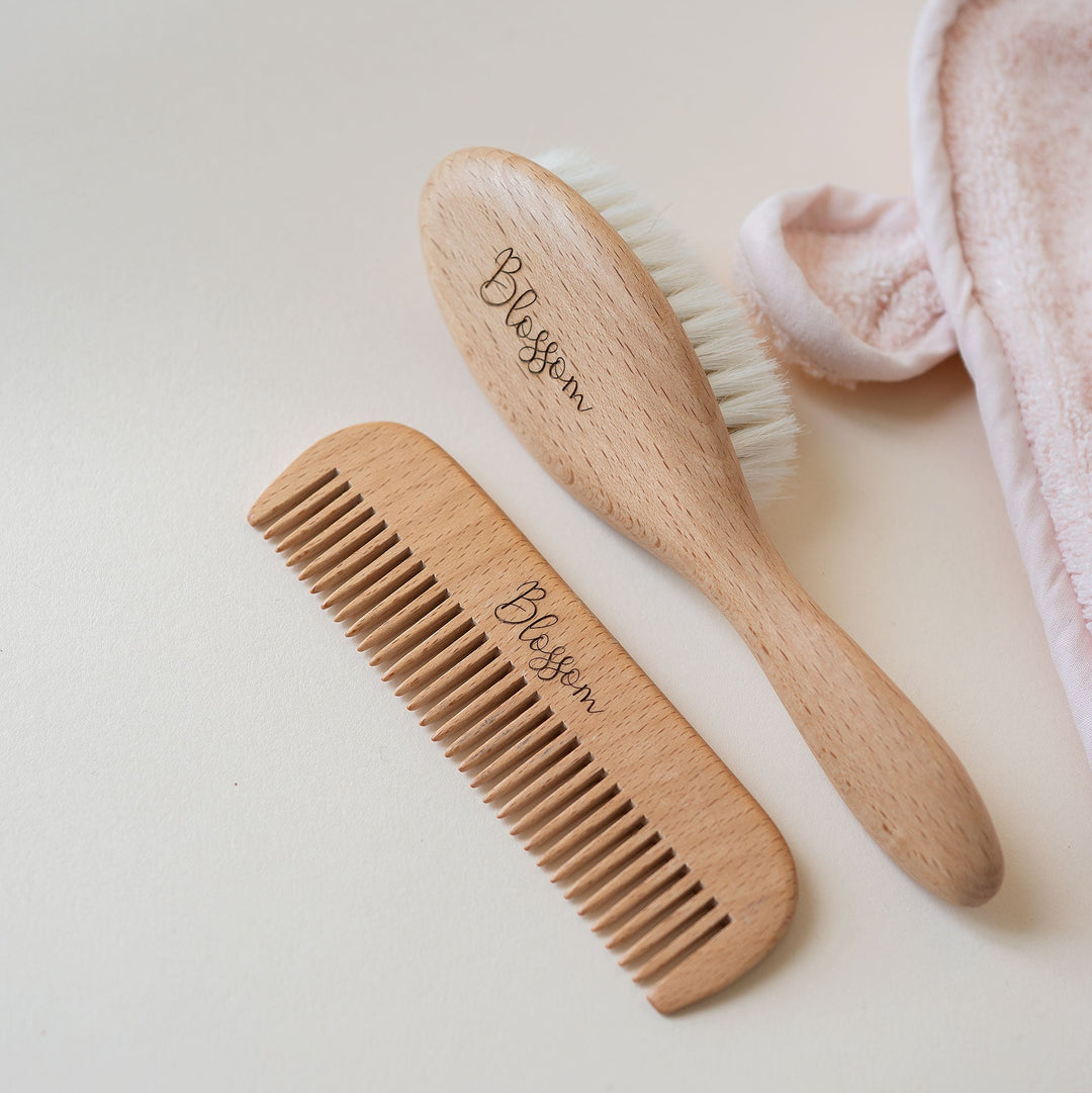 JBØRN Natural Beechwood Hairbrush & Comb Set | Personalised - Personalisable Baby Products Sold and Personalised by JustBørn
