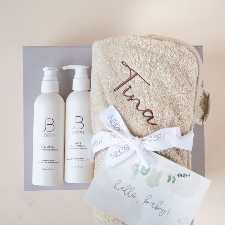 JBØRN Organic Cotton Towel & Skincare Gift Set - Personalisable Baby Products Sold and Personalised by JustBørn