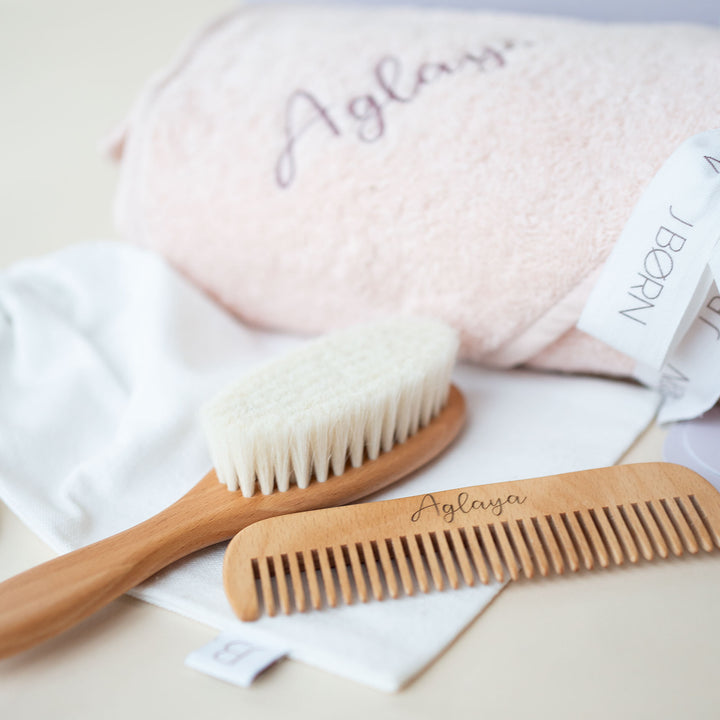 JBØRN Baby Bath Gift Set | Towel, Brush Set & Skincare - Personalisable Baby Products Sold and Personalised by JustBørn