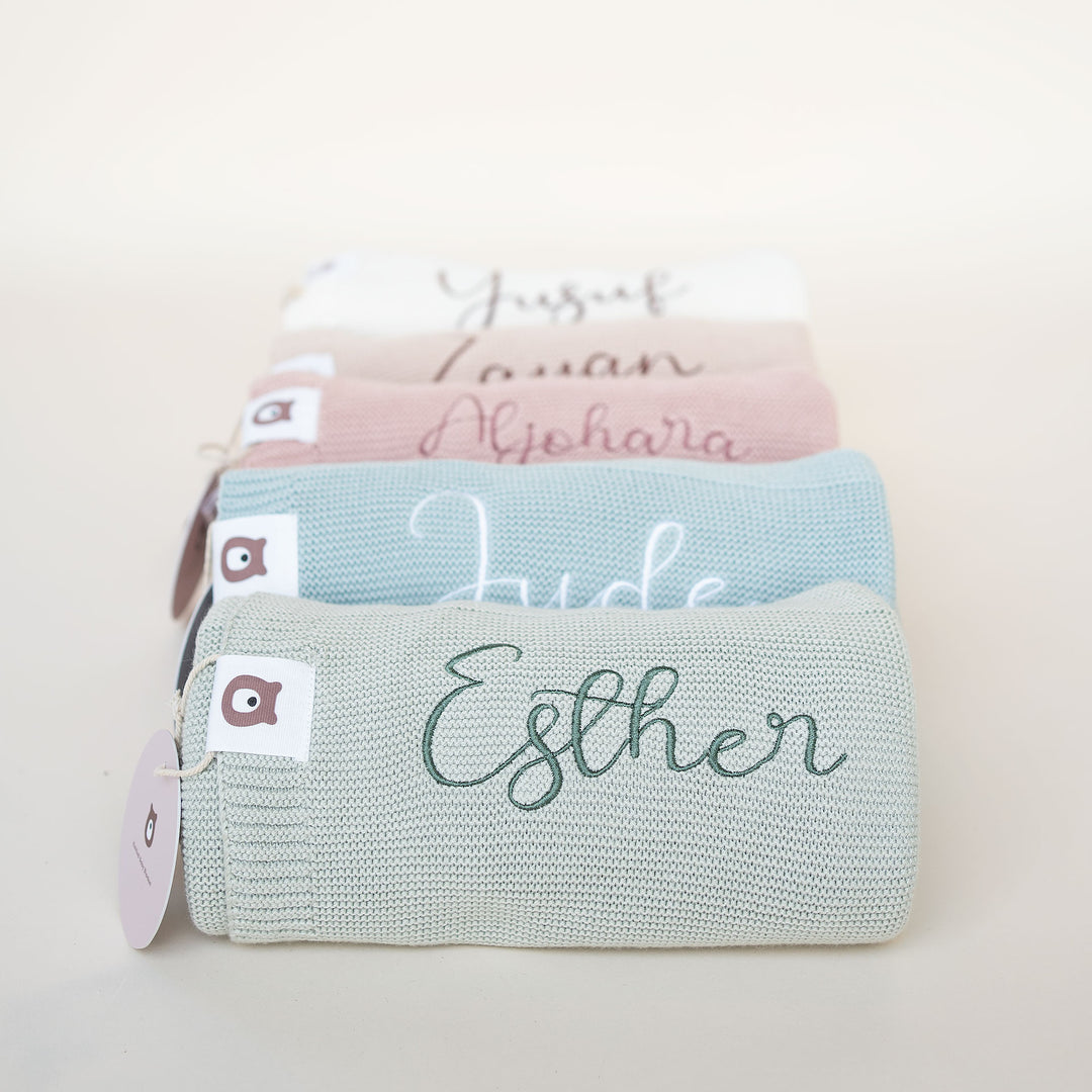JBØRN Knitted Blanket & Comforter Gift Set - Personalisable Baby Products Sold and Personalised by JustBørn