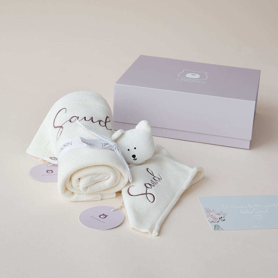 JBØRN Knitted Blanket & Comforter Gift Set - Personalisable Baby Products Sold and Personalised by JustBørn