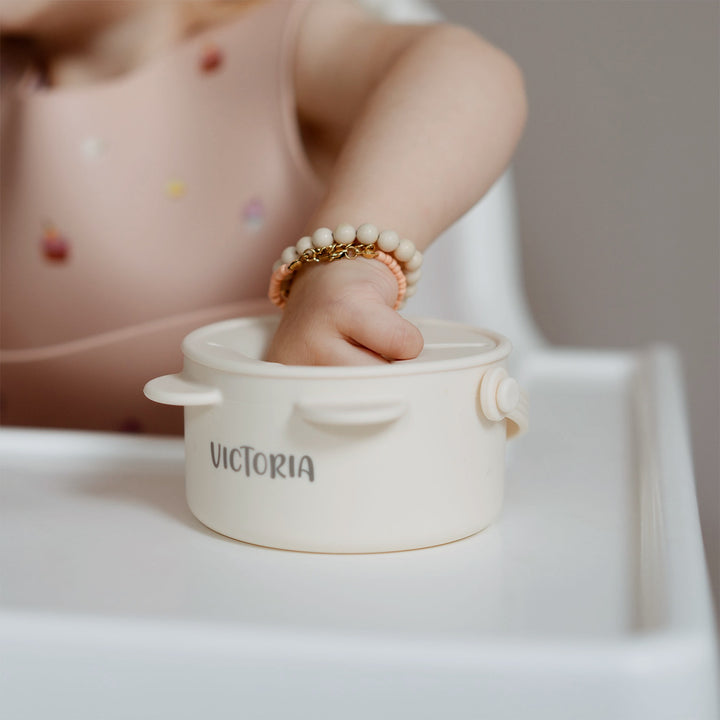 JBØRN Baby Snack Cup With Lid & Handle - Personalisable Baby Products Sold and Personalised by JustBørn