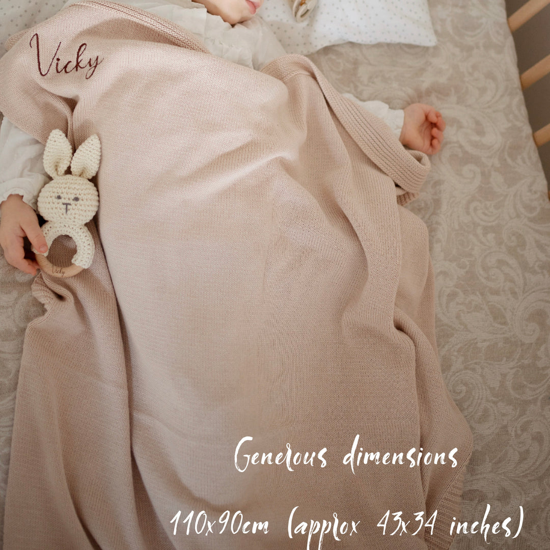 JBØRN Knitted Blanket & Comforter Gift Set - Personalisable Baby Products Sold and Personalised by JustBørn
