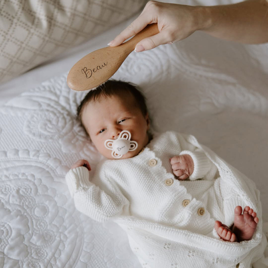 JBØRN Natural Beechwood Hairbrush & Comb Set | Personalised - Personalisable Baby Products Sold and Personalised by JustBørn