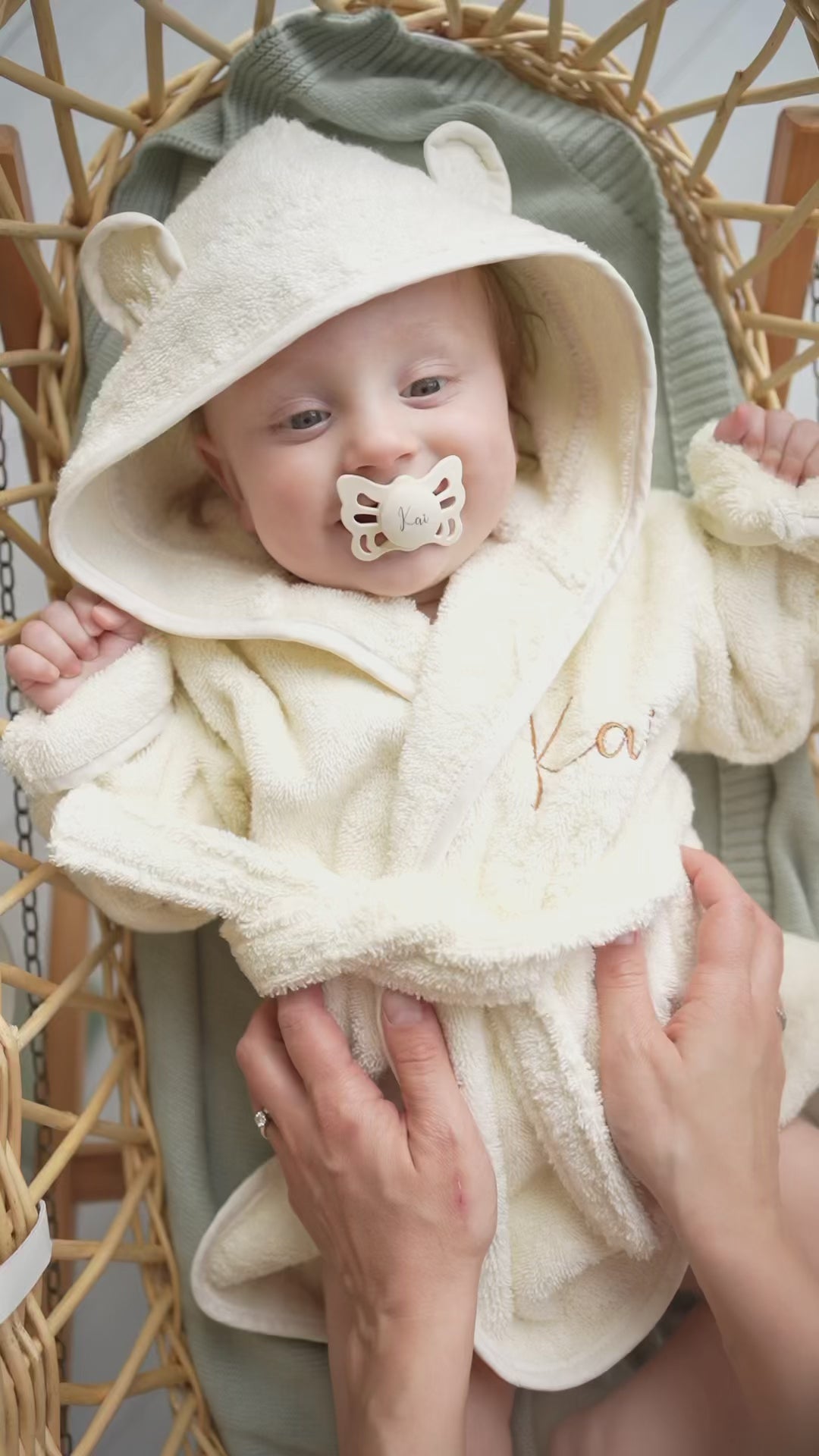 JBØRN Organic Cotton Baby Hooded Bathrobe