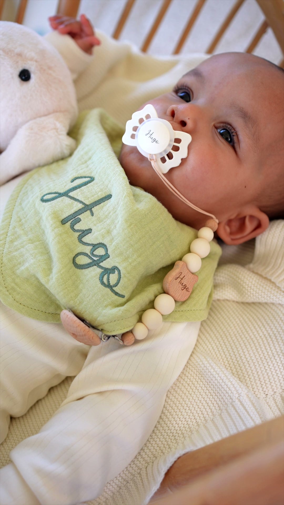 JBØRN Bear Pacifier Clip | Personalized