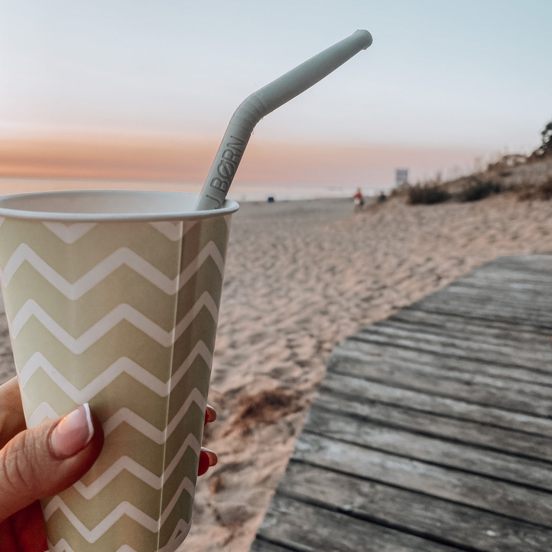 JBØRN Silicone Straws (Bent) x6 with Cleaning Brush - Personalisable Baby Products Sold and Personalised by JustBørn